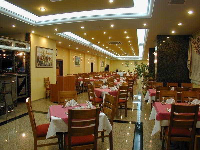 Kayhanbey Hotel Kusadası Extérieur photo