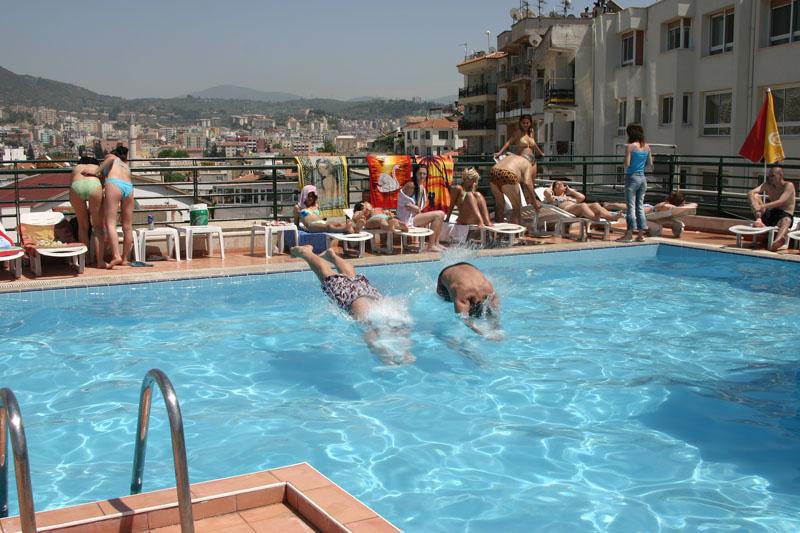 Kayhanbey Hotel Kusadası Extérieur photo