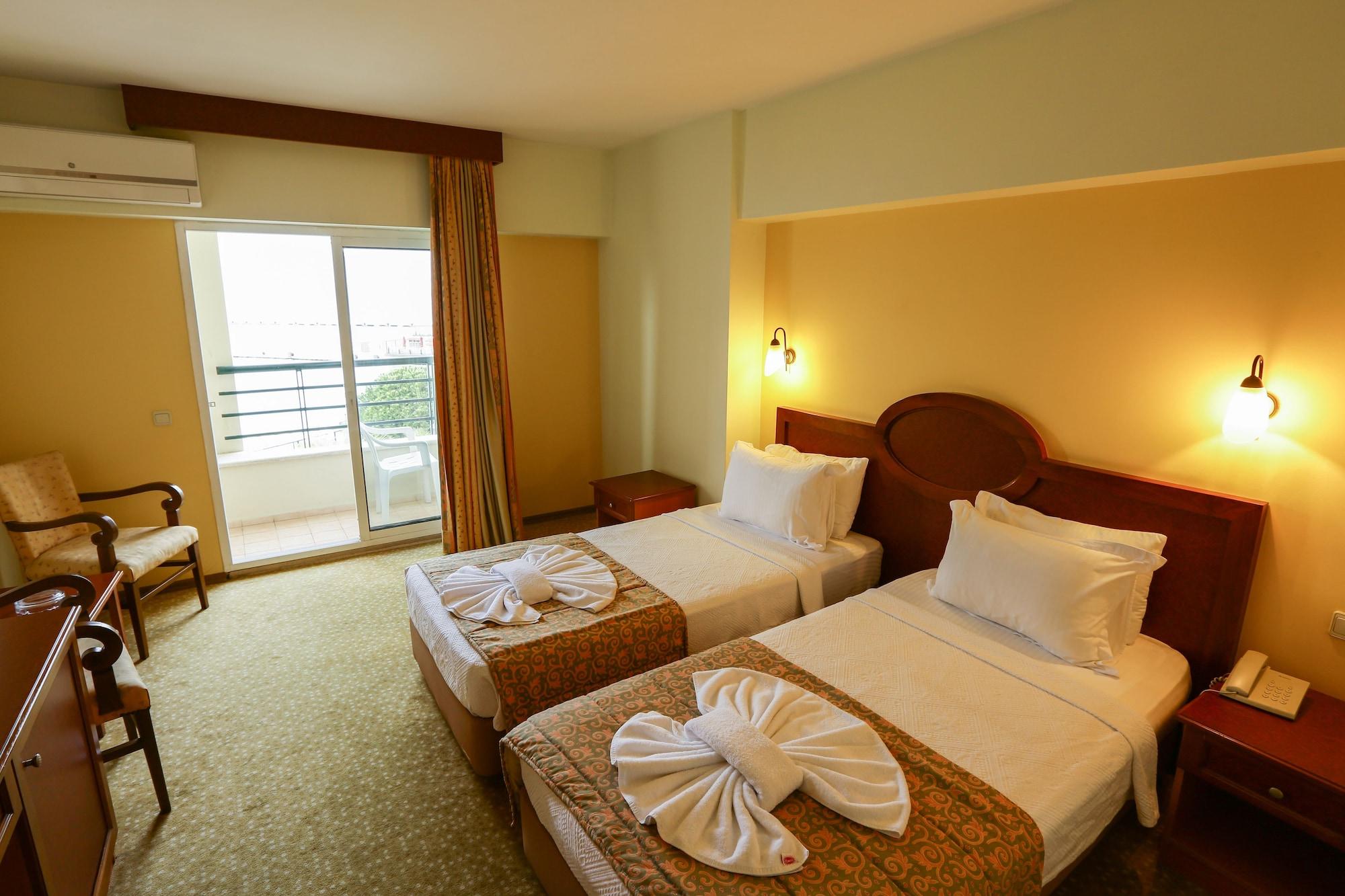 Kayhanbey Hotel Kusadası Extérieur photo