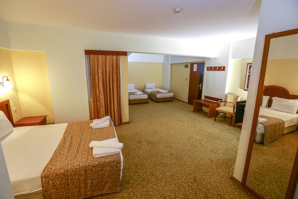 Kayhanbey Hotel Kusadası Extérieur photo