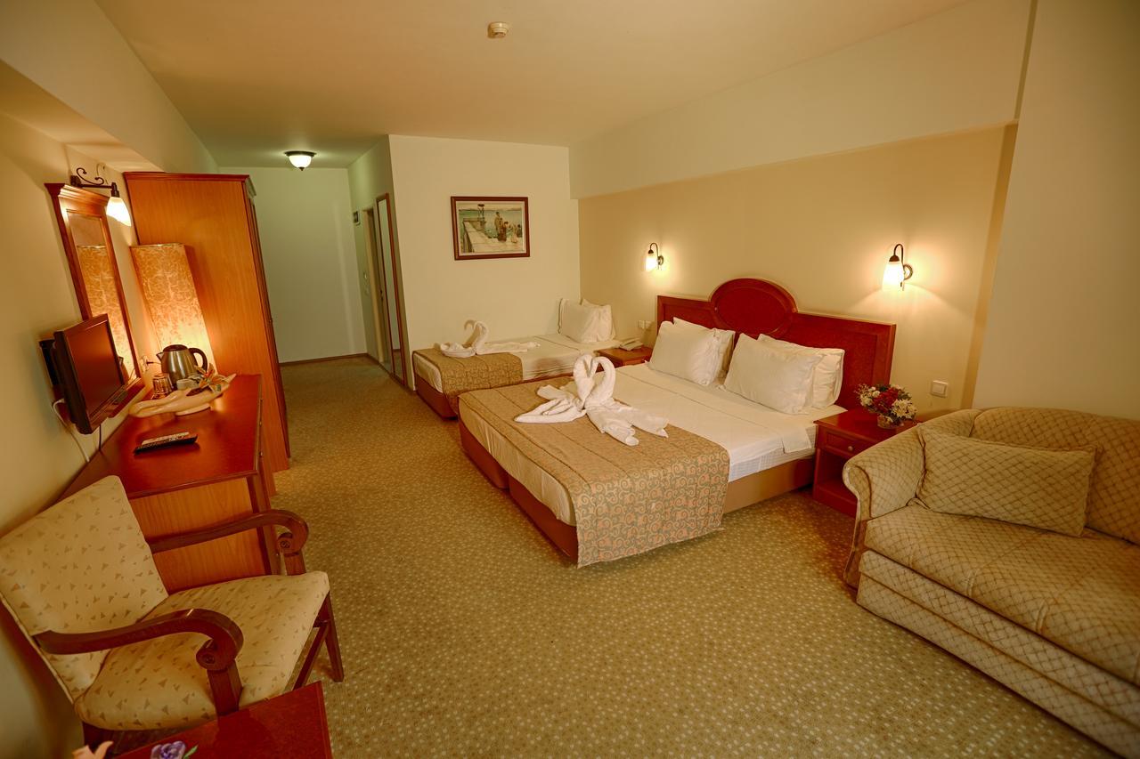 Kayhanbey Hotel Kusadası Extérieur photo