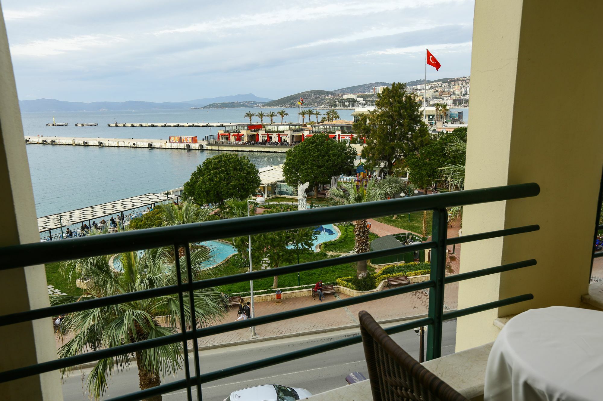 Kayhanbey Hotel Kusadası Extérieur photo